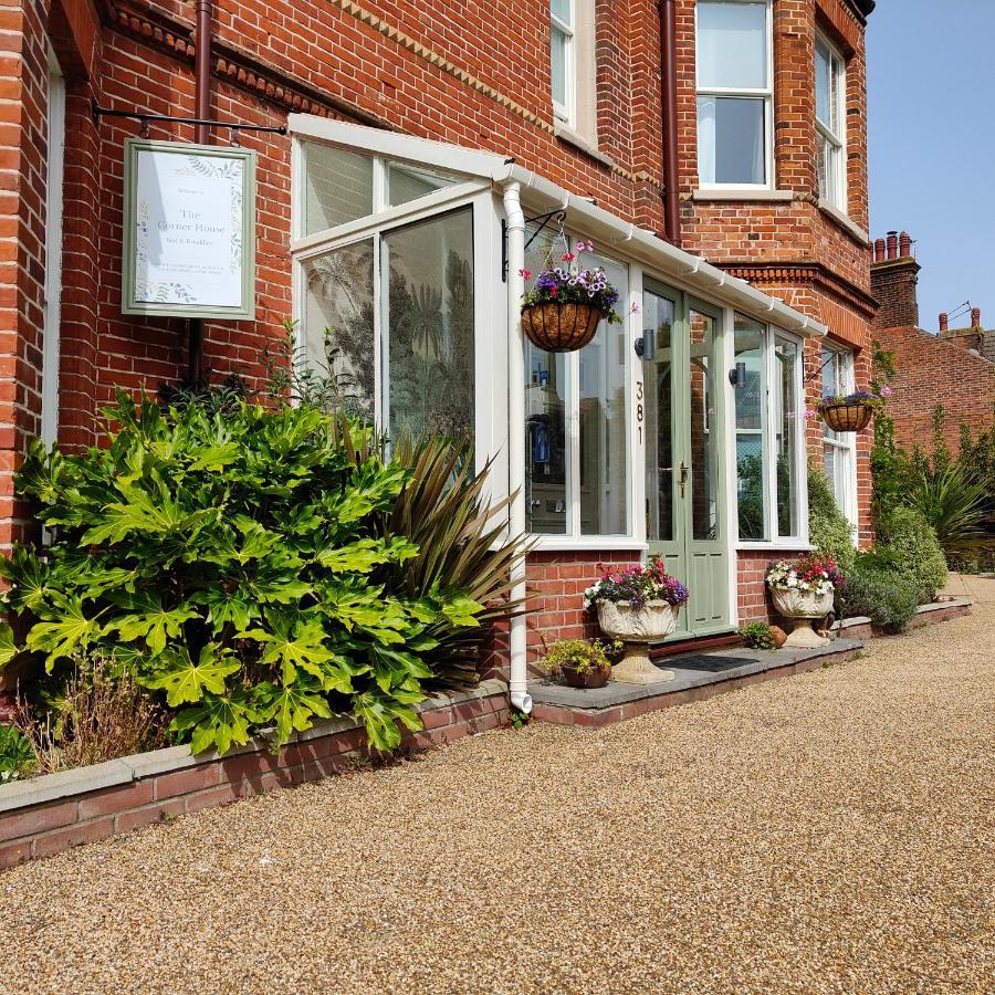 The Corner House Bed & Breakfast Lowestoft Dış mekan fotoğraf