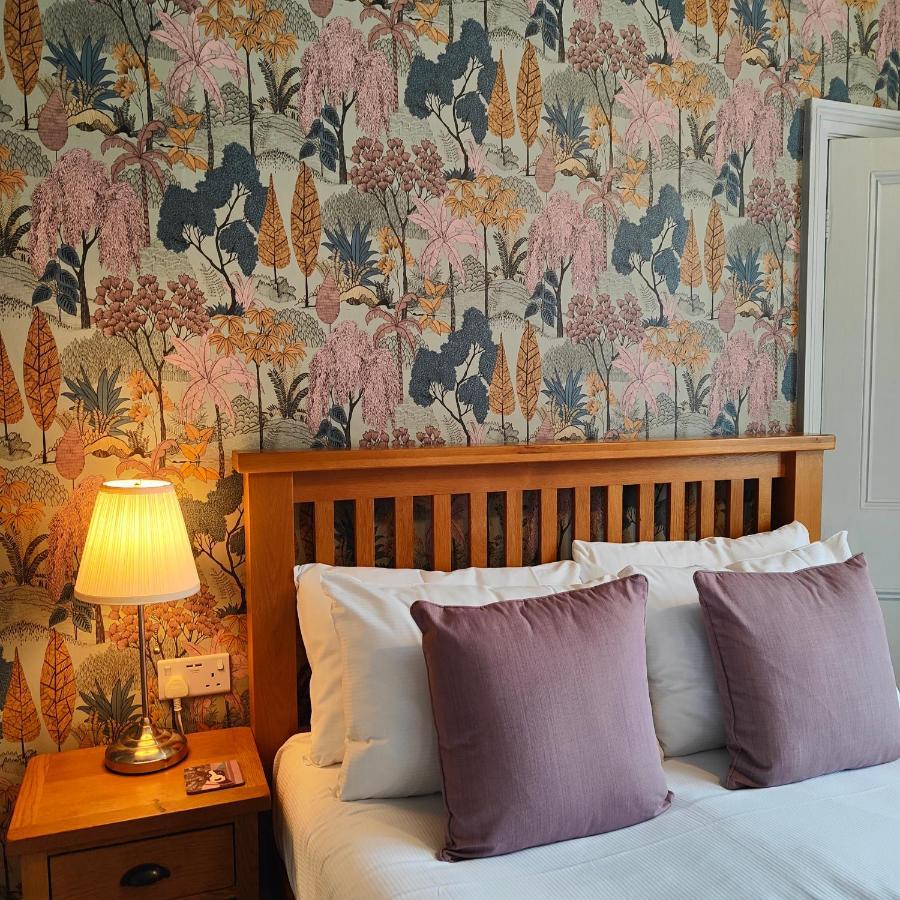 The Corner House Bed & Breakfast Lowestoft Dış mekan fotoğraf