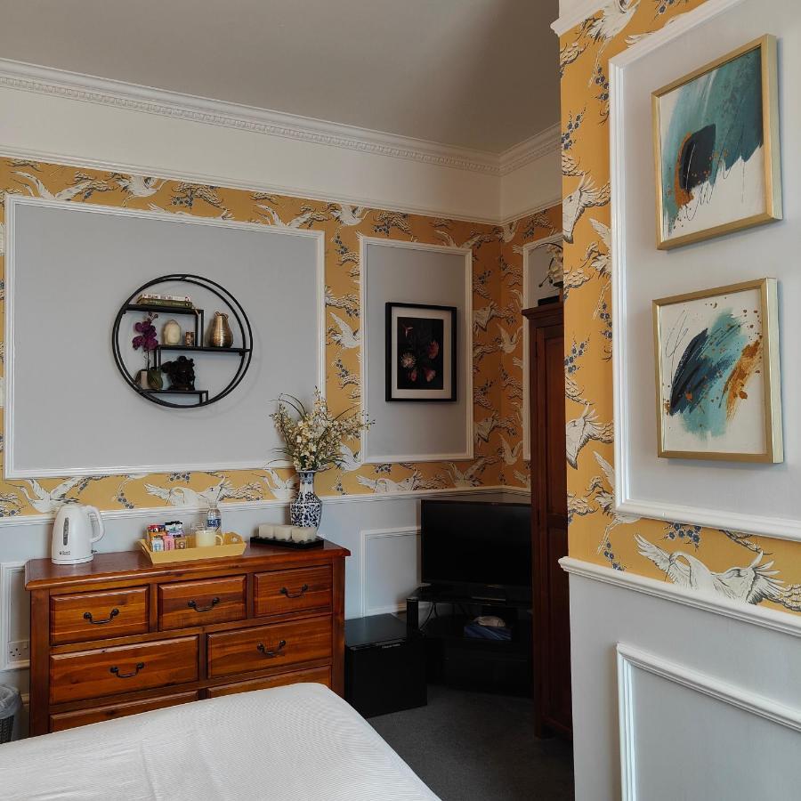 The Corner House Bed & Breakfast Lowestoft Dış mekan fotoğraf
