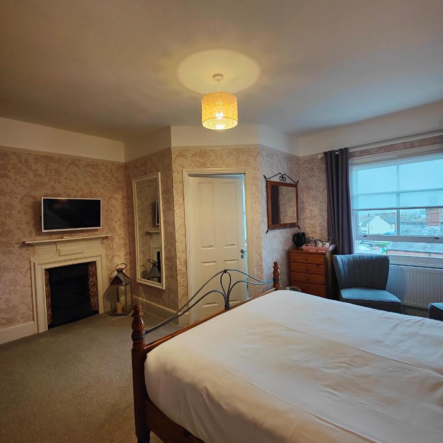 The Corner House Bed & Breakfast Lowestoft Dış mekan fotoğraf