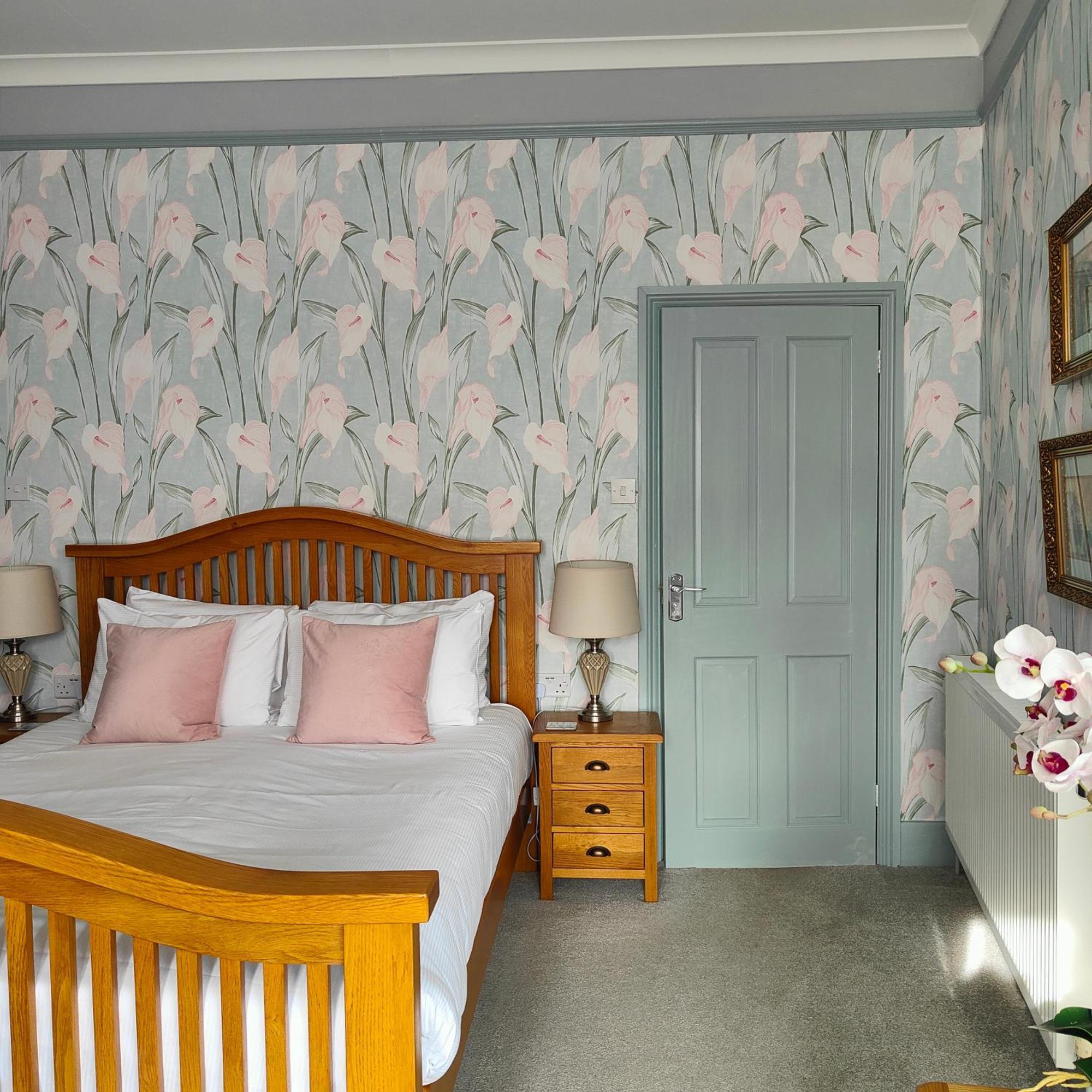 The Corner House Bed & Breakfast Lowestoft Dış mekan fotoğraf